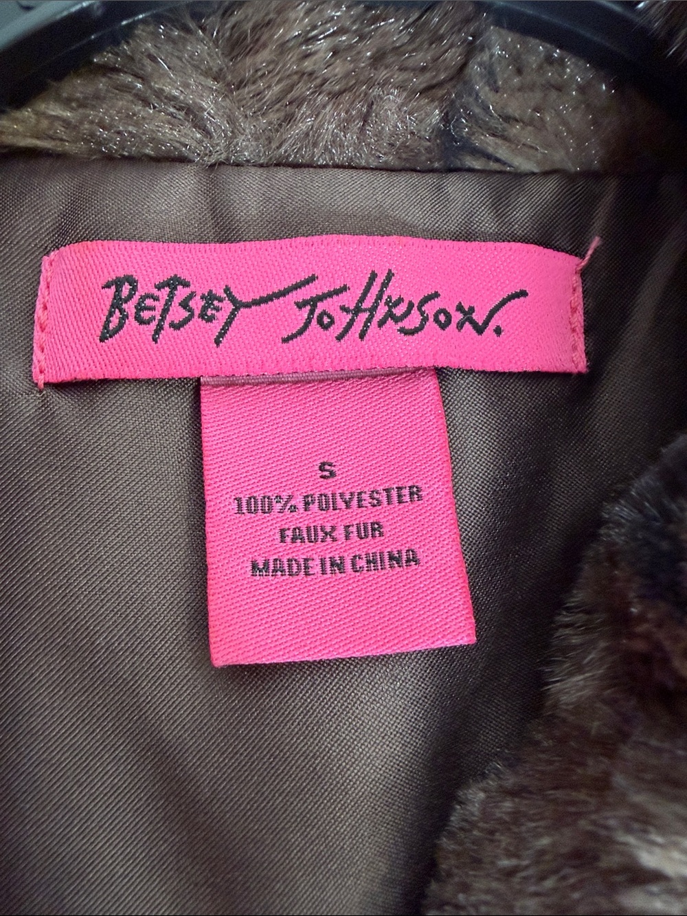 Betsey Johnson Brown Faux Fur Vest Sleeveless Plush Soft Layering Jacket Size S - Picture 5 of 6